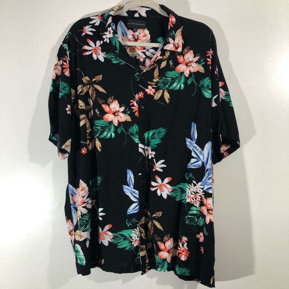 No Boundaries Men's Black Tropical Floral Short-Sleeve Button-Up Shirt Size 2XL